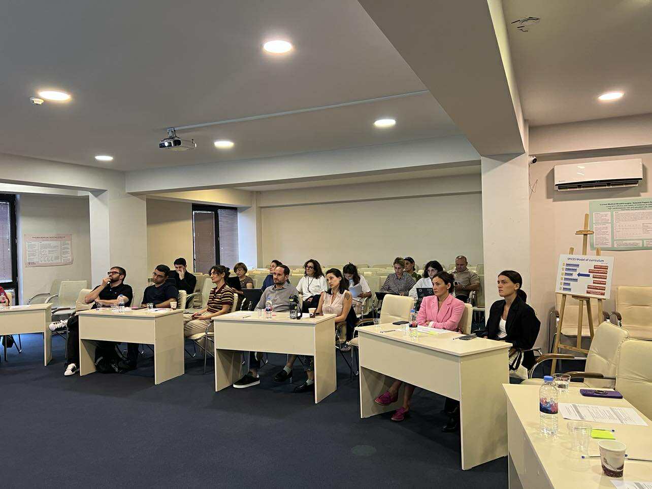Presentation of a lecture-free program